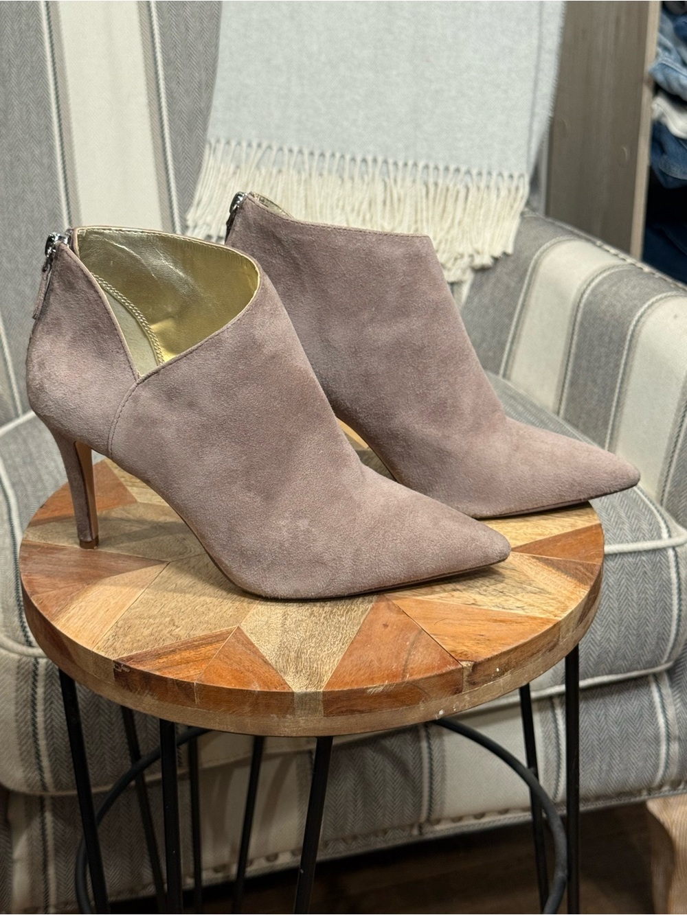 Enzo Angiolini Mauve Suede Pointed Ankle Booties